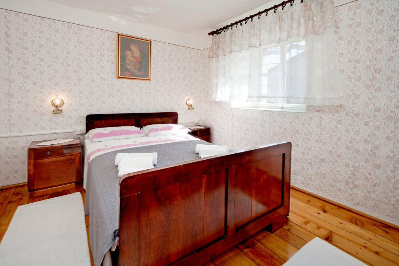 Zrenj Rural Apartment Carolina מראה חיצוני תמונה