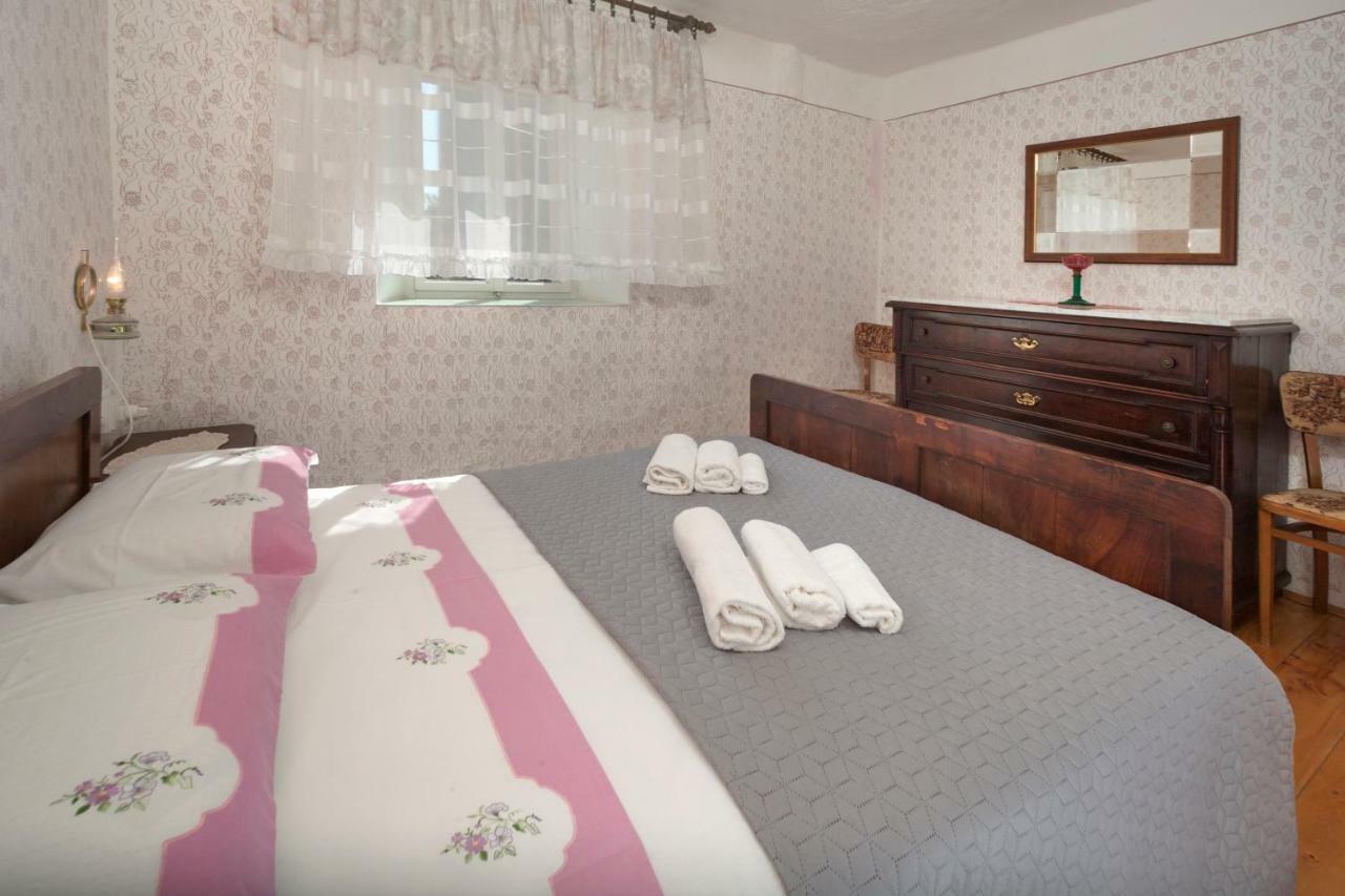 Zrenj Rural Apartment Carolina מראה חיצוני תמונה