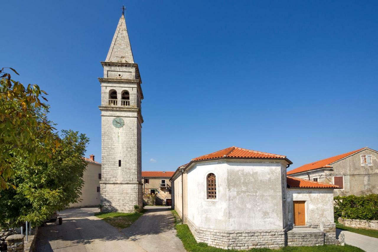 Zrenj Rural Apartment Carolina מראה חיצוני תמונה