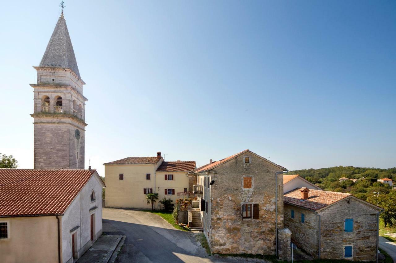 Zrenj Rural Apartment Carolina מראה חיצוני תמונה